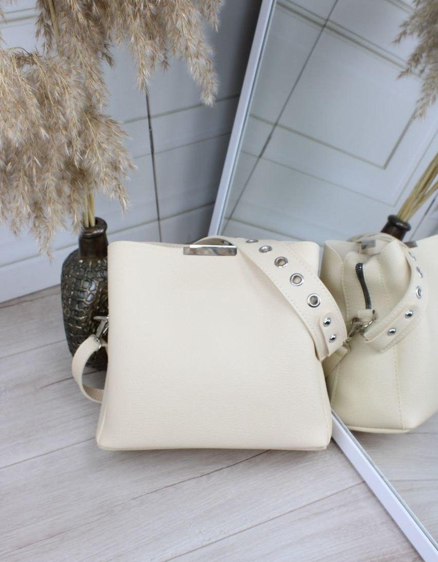 Жіноча сумка через плече квадратна стильна середнього розміру бежева шкірзам, фото 1