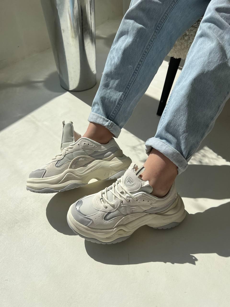 Zapatillas fila sales color beige