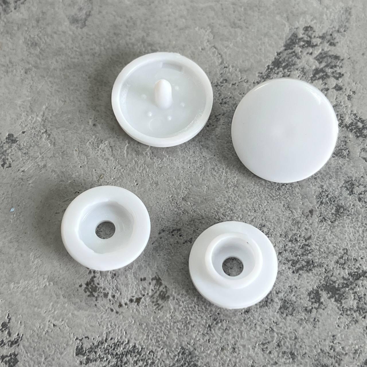 Кнопка пластик 17 мм белая (50шт/уп), фото 1