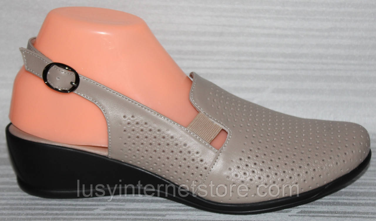 Шкіряні босоніжки на танкетці від виробника модель ТН22-17, фото 1