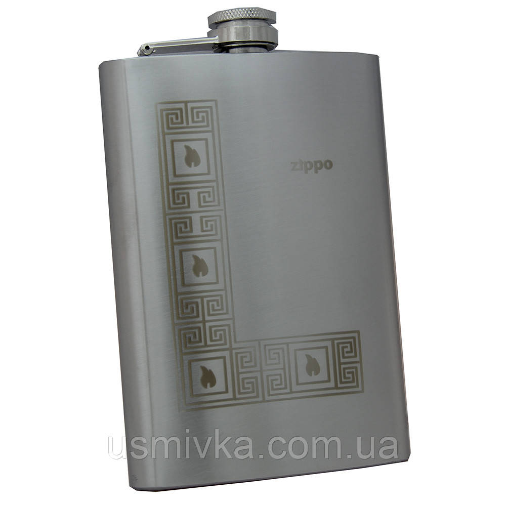9oz. Набір з логотипом відомих запальничок Zippo FP610064