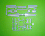 Пластикова модель 1/72 американський навчально тренувальний літак Fairchild T-46A, фото 3