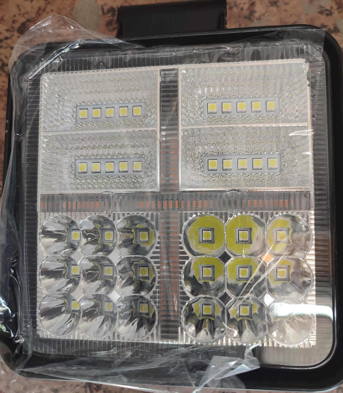 Ліхтар робочий діодний квадратний 10-36 Вольт, фото 1