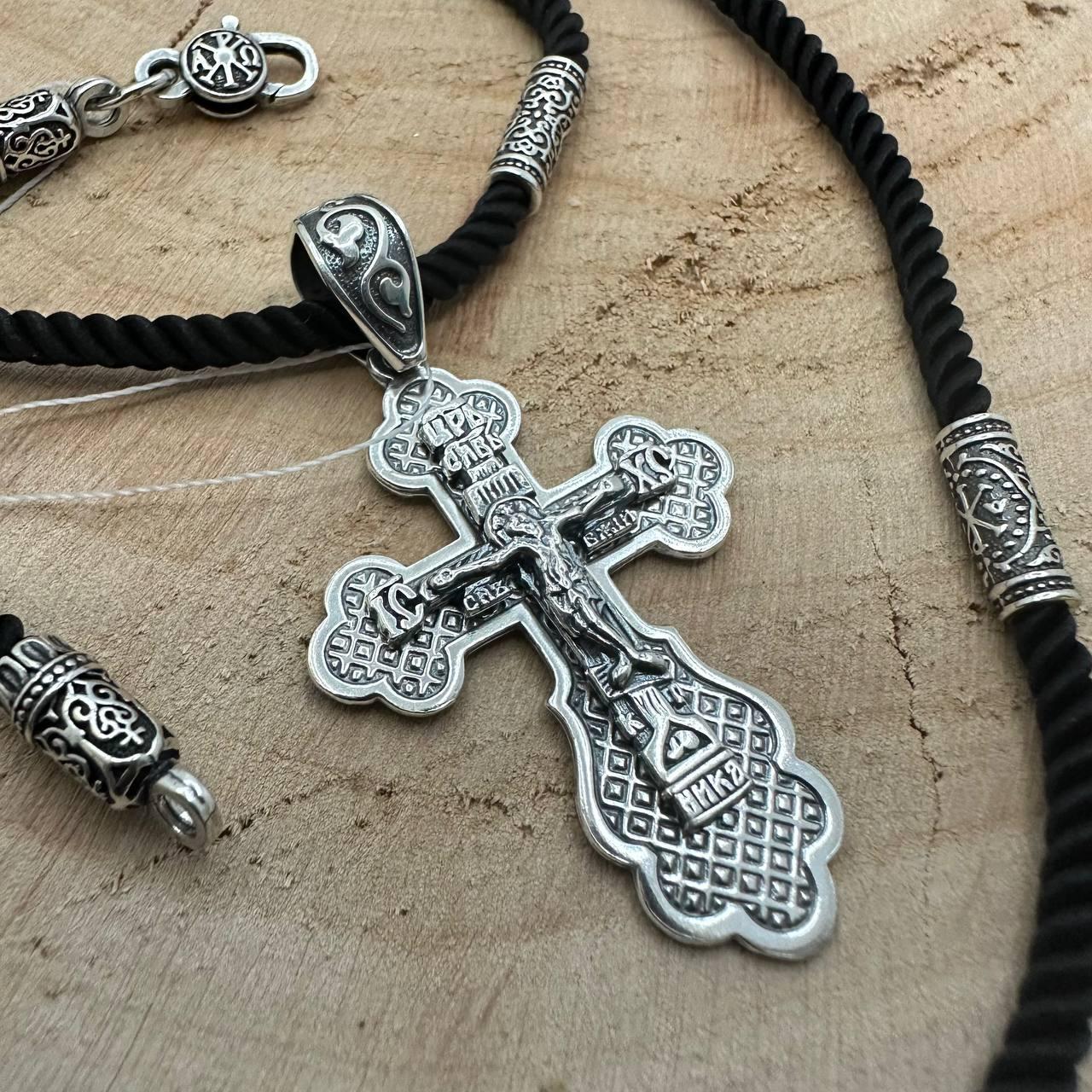Срібний хрестик з шовковим шнурком зі срібними вставками срібло чорнене 925 проби комплект