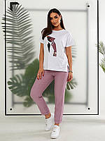 Женский летний костюм: легкие брюки и футболка с рисунком спереди, батал большие размеры арт. 490 цвет пудра