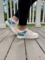 Женские кроссовки Nike Air Force 1