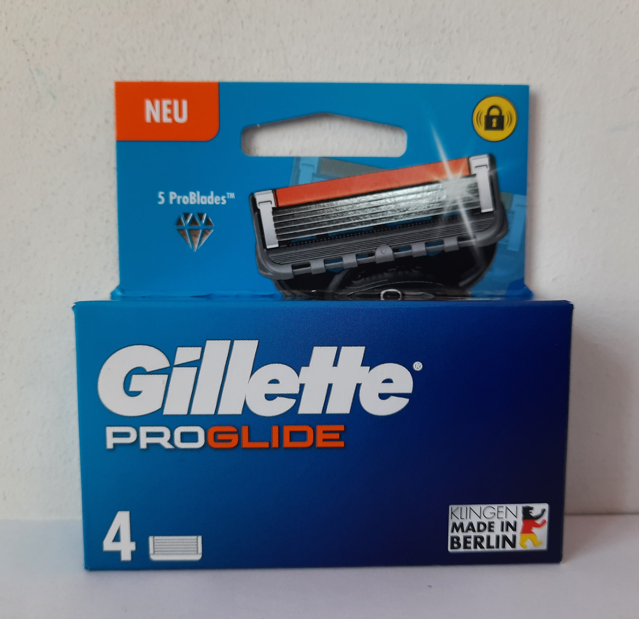 Касети для гоління Gillette Fusion Proglide 4 шт. ( Картриджі Фюжин проглейд)