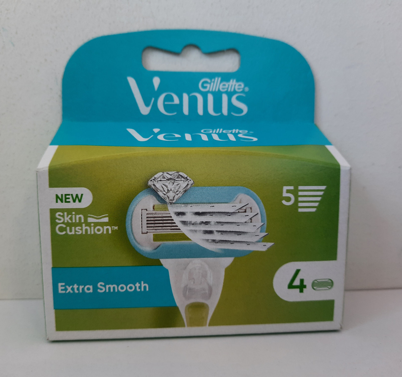 Касети для жінок Gillette Venus (5) Embrace Extra smooth — 4 шт.