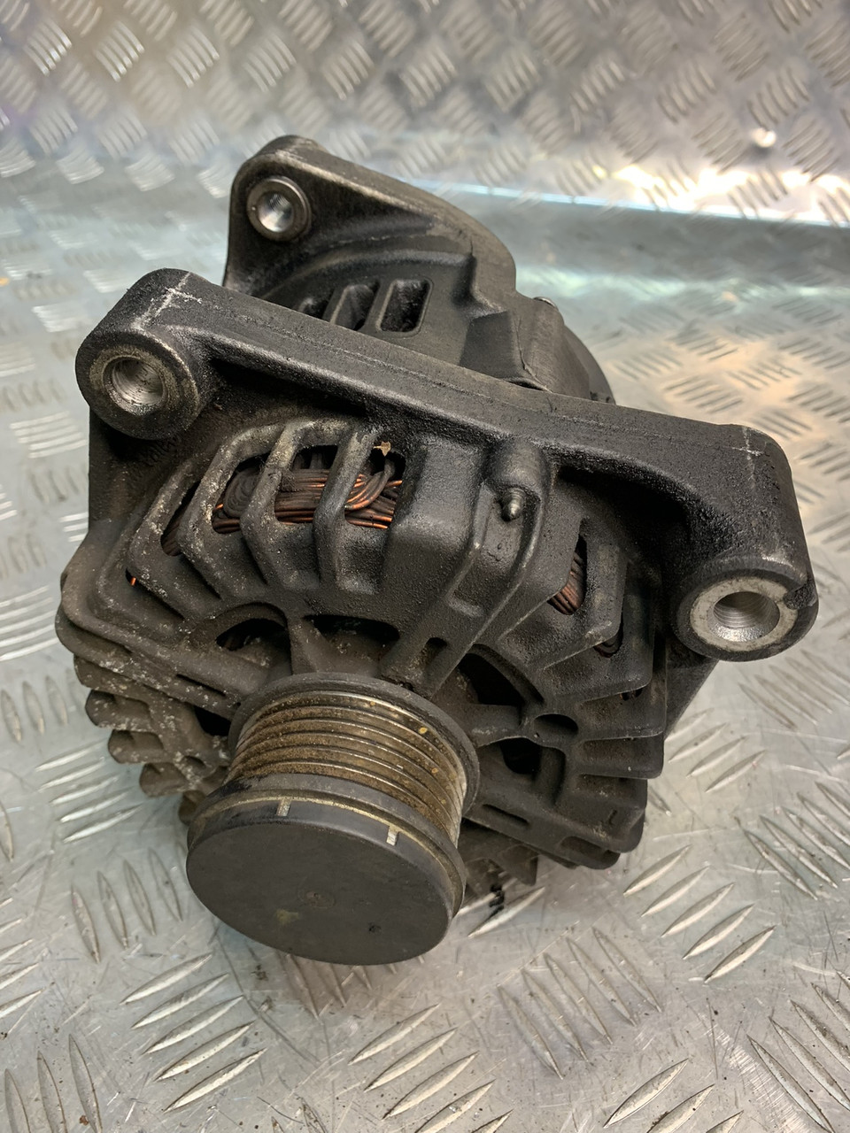 Б/В Генератор BMW X1 E84 N47D20C, фото 1