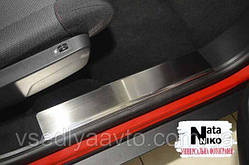 Накладки на внутрішні пороги Opel VIVARO (2001-2014)