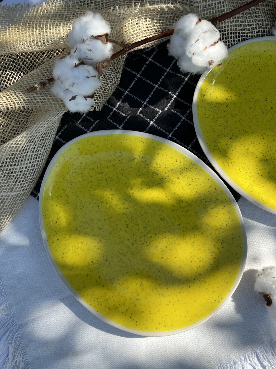 Тарілка «Овальна» 26/22 см, «Simple yellow»