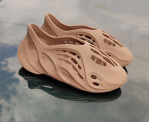 Кросівки Yeezy Foam Runner KHAKI жіночі унісекс, фото 6