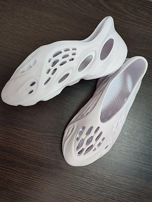 БІЛІ Кросівки Yeezy Foam Runner WHITE унісекс жіночі, фото 6