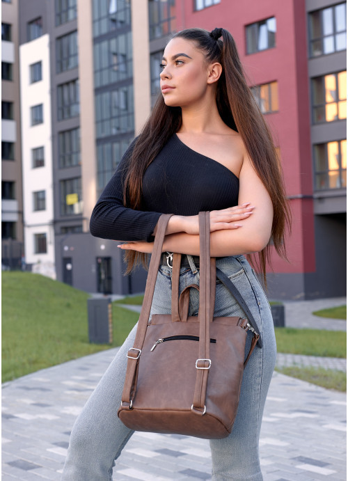 Женский рюкзак-сумка Sambag стеганый коричневый Компактный рюкзак на плечи Молодежный рюкзак портфель - фото 7 - id-p1879671432