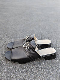 Пошив Наявність Шльопанці