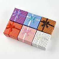 Коробочка квадратная картонная однотонная с бантом под кольцо размер 42Х42Х32 мм 24 шт в упаковке микс цветов