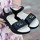 Зручні жіночі шкіряні босоніжки на липучці, фото 6