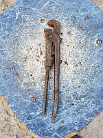 Ключ трубной разводной ключ пока маленький трубной ключ идеал СССР