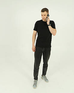 Чоловіча футболка чорна бавовняна, якісна чоловіча чорна футболка без принтів