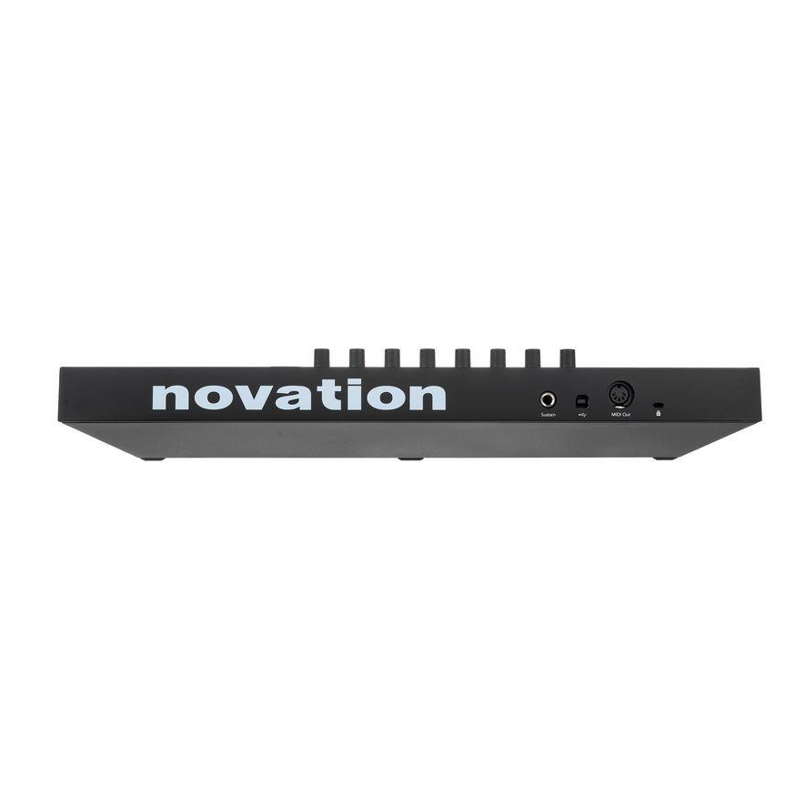 Midi-клавиатура NOVATION Launchkey 25 mk3 - фото 3 - id-p1487940036