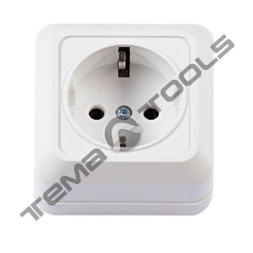 Розетка накладна 220 В 16 А одинарна із заземленням біла IP20 Leon