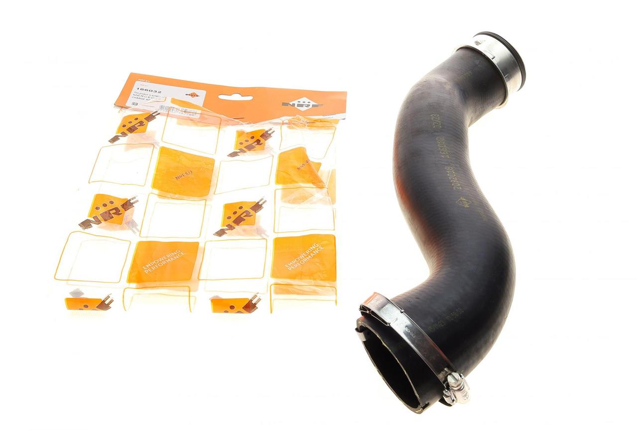 Патрубок інтеркулера Mercedes Benz W204 07-15 R OM646 166032