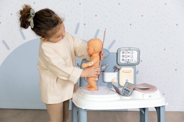 Ігровий центр Smoby Toys Догляд за лялькою