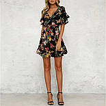 Коротке квіткове плаття з короткими рукавами та розкльошеною спідницею (р. 42-46) 10035335, фото 2