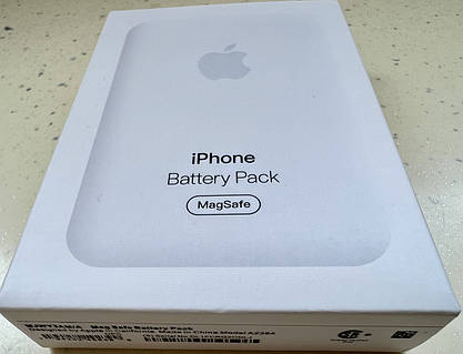 Внешний аккумулятор Apple MagSafe Battery Pack (MJWY3ZE/A