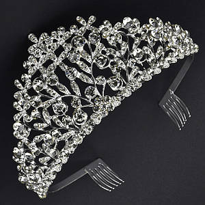 Корона діадема висота 7 см металева з гребінцями сріблястого кольору квіточки з кришталевими стразами