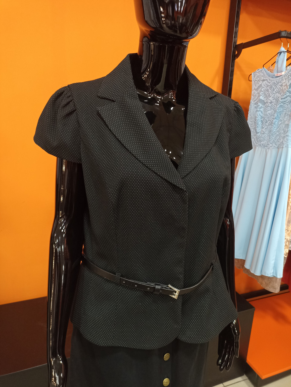 Жакет жіночий короткий рукав приталений дрібний горох L чорний, фото 1