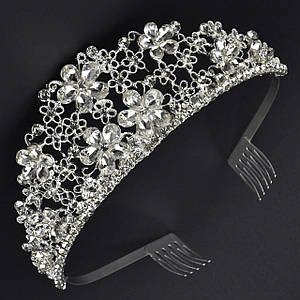 Корона діадема висота 5 см металева з гребінцями сріблястого кольору квіточки з білими кристалами