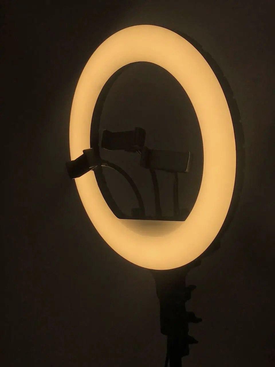 Кольорова кільцева лампа зі штативом 45 см, для фотографів, лампа підлогова кільцева для предметного знімання PRO - фото 7 - id-p1880487080