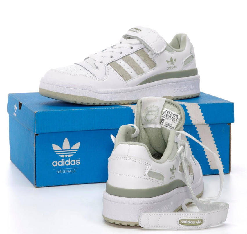 Жіночі кросівки Adidas Forum Low White Olive взуття Адідас Форум білі олива шкіряні на липучці осінь весна