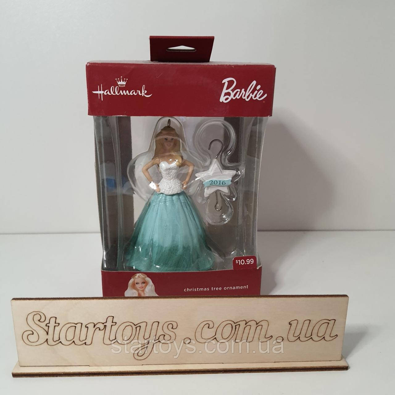 Фігурка Новорічна Барбі Hallmark від Катріни Бріккер 2016 року Hallmark 2016 HOLIDAY BARBIE