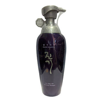 Шампунь против выпадения волос Daeng Gi Meo Ri Vitalizing 500 мл