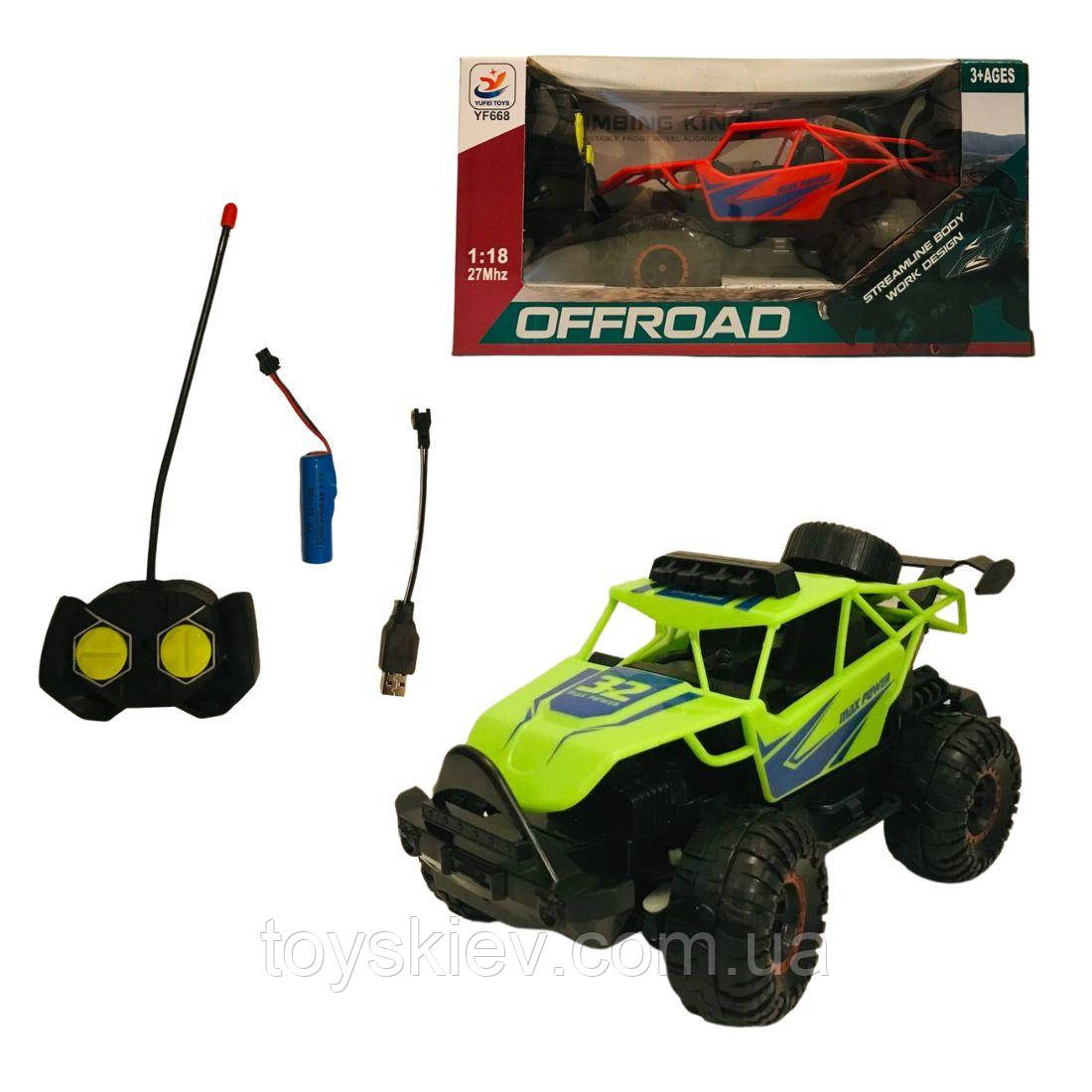 668-61 А Машина, масштаб 1:18, 2 кольори, рух на всі боки, у коробці, фото 1