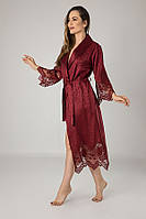 Роскошный женский шелковый халат бордового цвета с кружевной отделкой