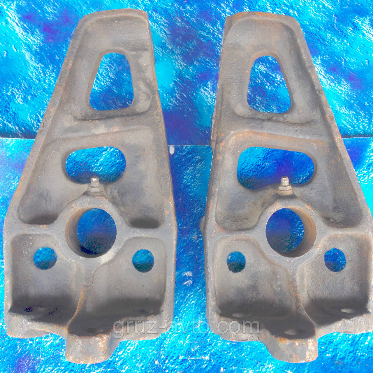 Кронштейн задней тормозной камеры ЗИЛ 130 правый 130-3502120-30 /левый ...