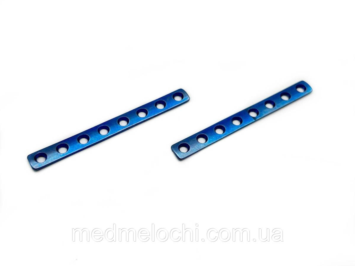 Пластина п'ясткова (титан) товщина 1 мм, D = 2,0 мм, 8 отв