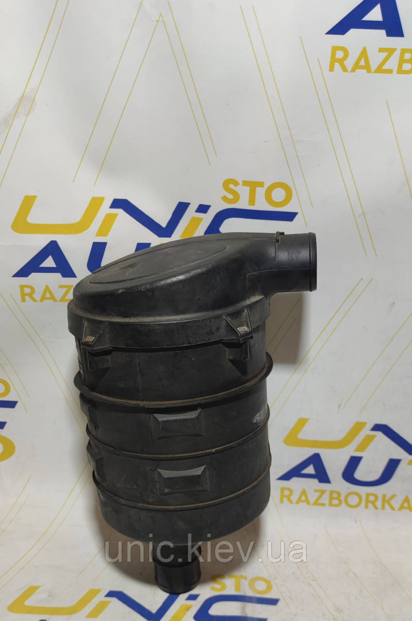 Корпус повітряного фільтра Рено Меган 1 Сценік 1 7700274097 / 7700869376