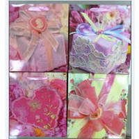 Пакет подарунковий паперовий S "Bow" 18*23*8см, ЦІНА ЗА УП. 12ШТ