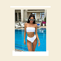 Купальники та пляжний одяг