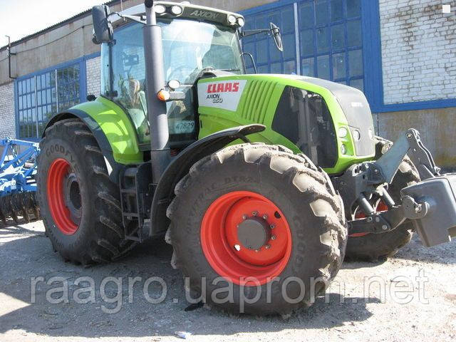 Трактор Claas Axion 850