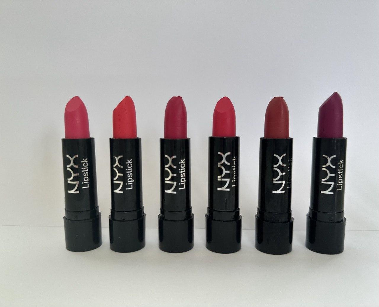 Помада NYX Matte Lipstick УЦЕНКА виробничий брак код.4442 А 7-12