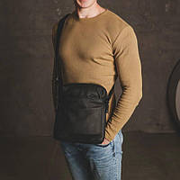 Мужская сумка-мессенджер через плечо из натуральной кожи.