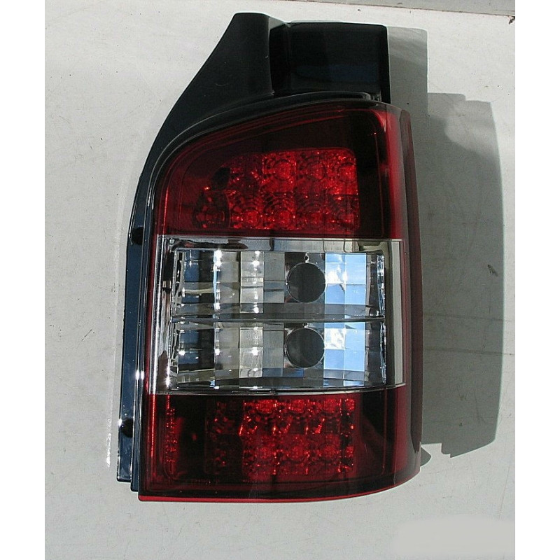 Задня світлодіодна оптика LED червона (задні ліхтарі) для Volkswagen T5 2003-2015