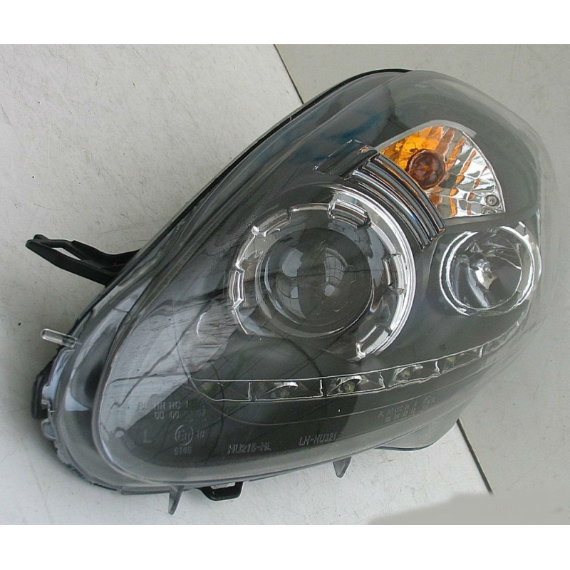 Передня альтернативна оптика для Fiat Grande Punto 2005-2009 (чорна)