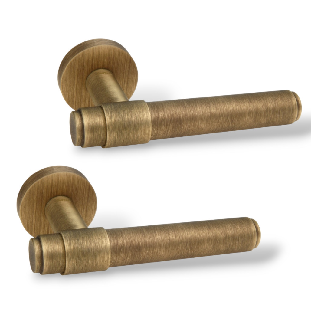 Дверні ручки на міжкімнатні/ вхідні двері FORME Viva 333A B02 бронза матова, фото 1