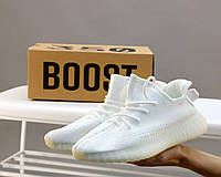 Женские летние кроссовки Adidas Yeezy 350 (белые) светлые лёгкие мягкие спортивные кроссы К11868 тренд